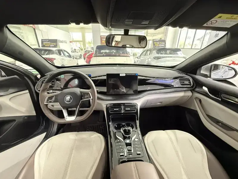 2024 BYD Qin Plus с пробегом 12 000 км
