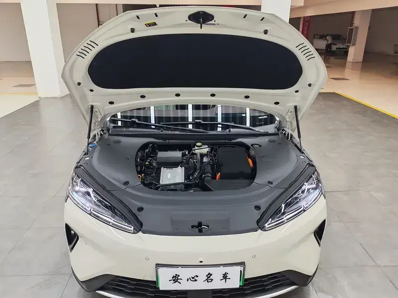 2026 BYD Seal 07 с пробегом 9 900 км