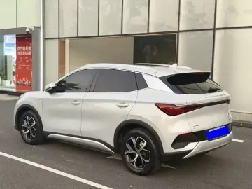 2023 BYD Yuan Plus с пробегом 37 000 км
