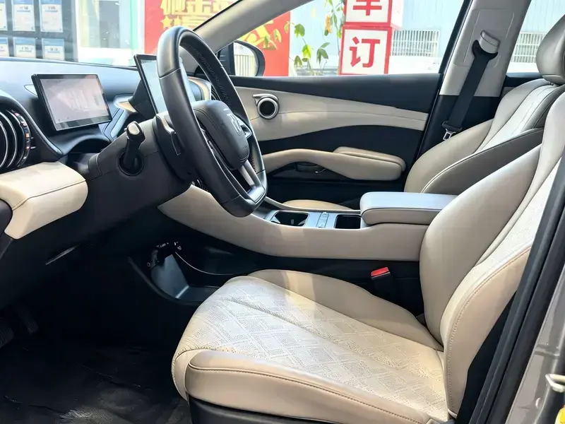 2025 BYD Yuan Plus с пробегом 26 400 км