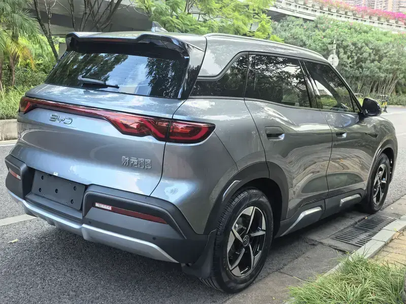 2024 BYD Yuan Up с пробегом 20 000 км