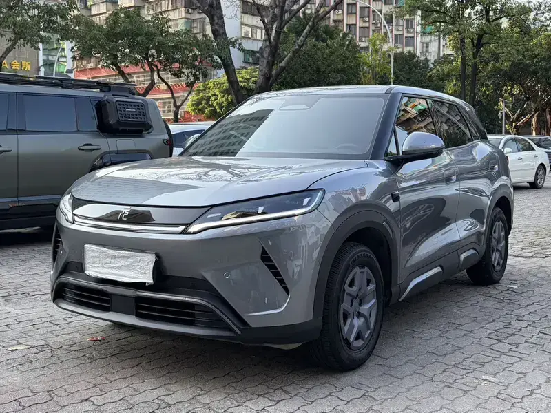 2025 BYD Yuan Up с пробегом 13 000 км