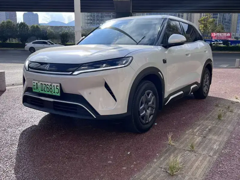 2025 BYD Yuan Up с пробегом 2 500 км