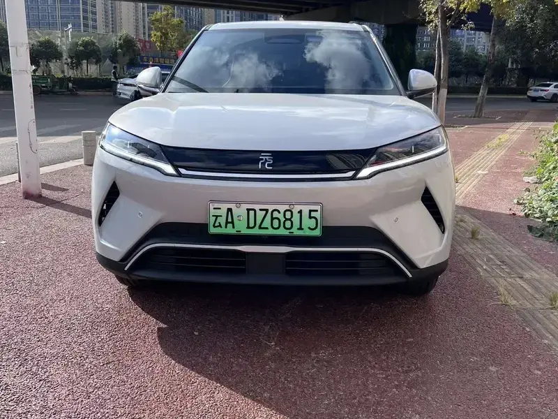2025 BYD Yuan Up с пробегом 2 500 км