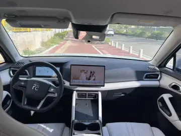 2025 BYD Yuan Up с пробегом 2 500 км
