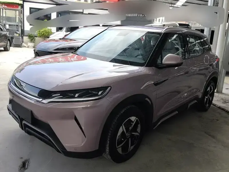 2024 BYD Yuan Up с пробегом 24 000 км