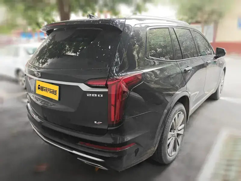 2020 Cadillac XT6 с пробегом 91 700 км