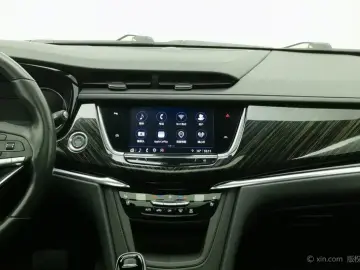 2022 Cadillac XT6 с пробегом 109 600 км