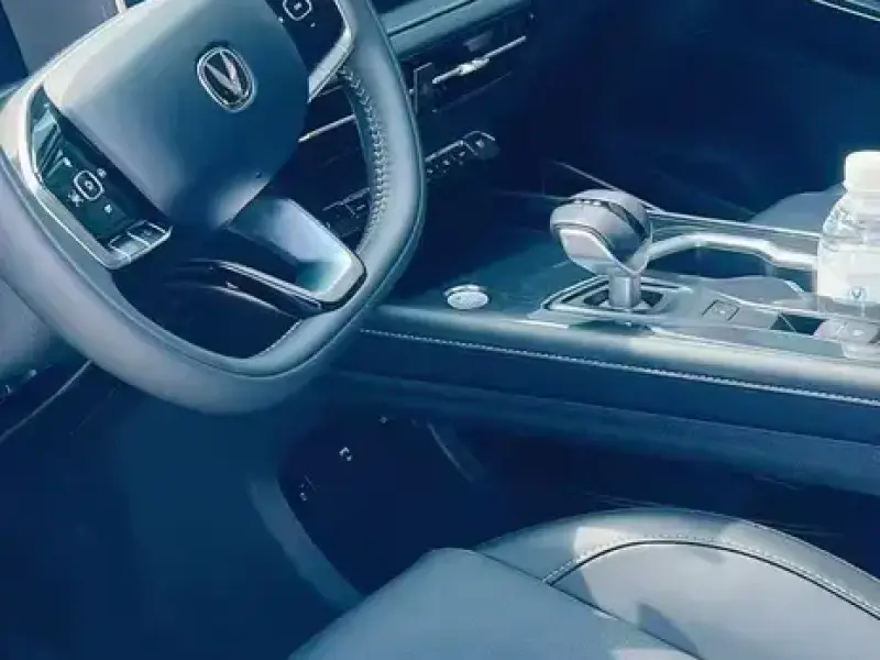 2025 Changan CS75 с пробегом 4 000 км
