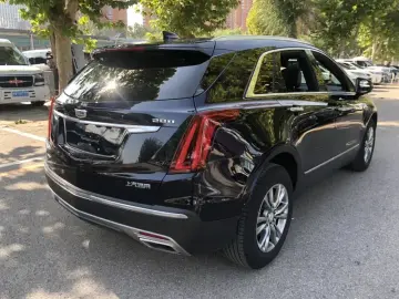 2020 Cadillac XT5 с пробегом 80 000 км