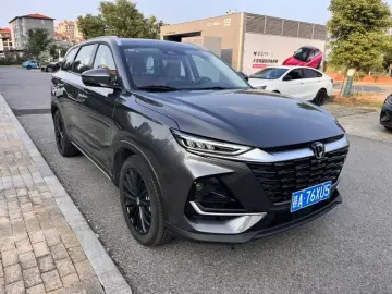 2025 Changan CS75 с пробегом 6 000 км