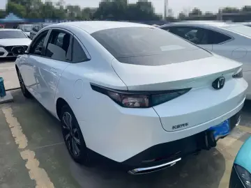 2024 Changan Eado с пробегом 12 000 км