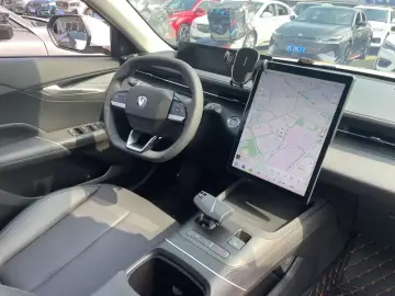 2024 Changan Eado с пробегом 12 000 км