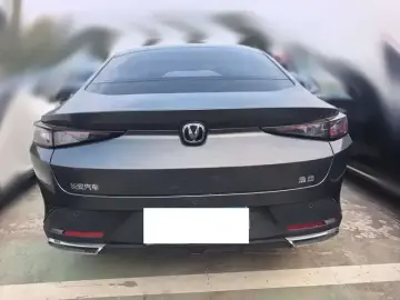 2024 Changan Eado с пробегом 17 000 км