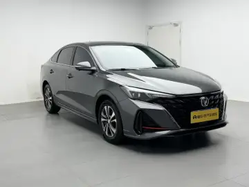 2025 Changan Eado с пробегом 10 000 км