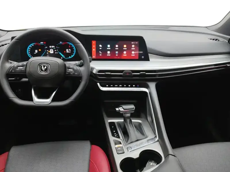 2022 Changan CS35 Plus с пробегом 13 000 км