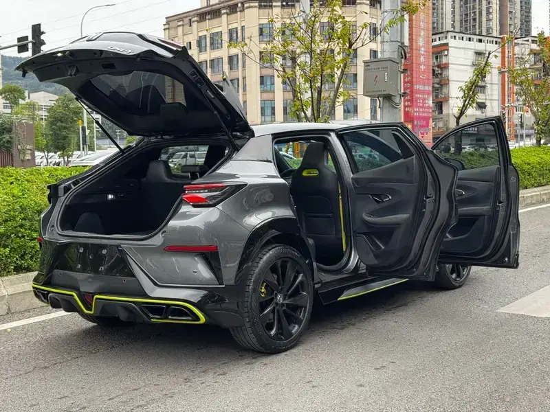 2022 Changan UNI-T с пробегом 44 400 км