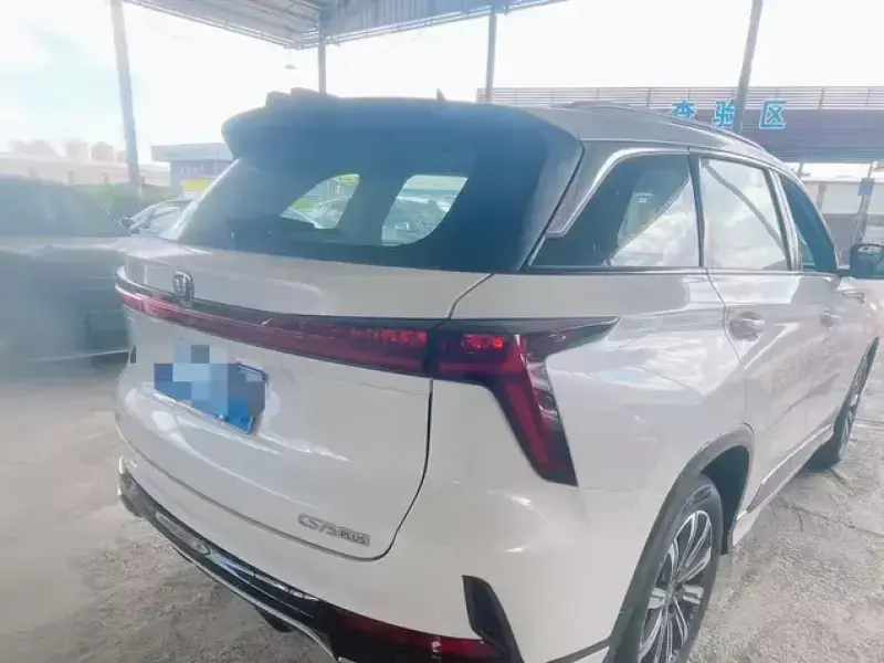 2026 Changan CS75 Plus с пробегом 8 000 км