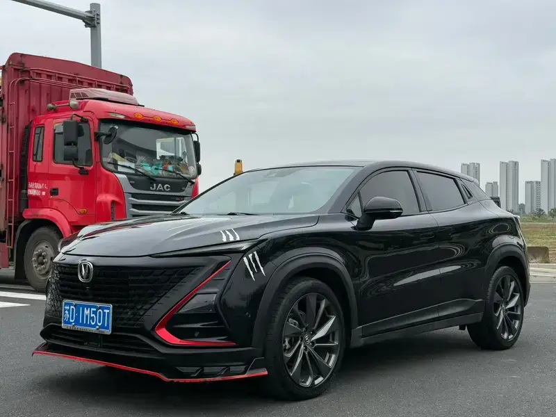 2020 Changan UNI-T с пробегом 30 000 км