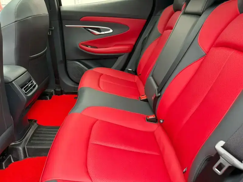 2020 Changan UNI-T с пробегом 30 000 км