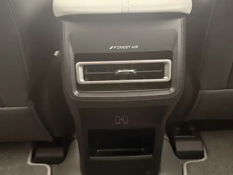 2025 Changan UNI-Z с пробегом 11 000 км