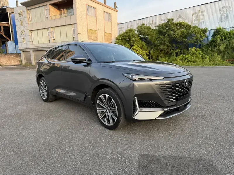 2021 Changan UNI-K с пробегом 24 000 км
