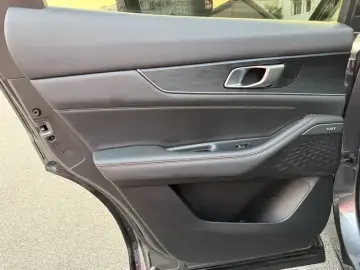 2021 Changan UNI-K с пробегом 24 000 км
