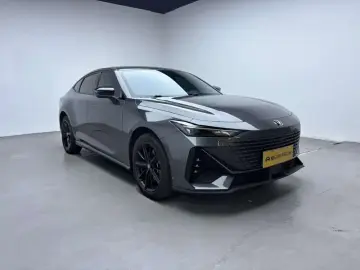 2023 Changan UNI-V с пробегом 45 900 км