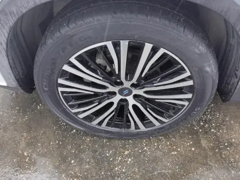 2020 Oshan X7 с пробегом 44 000 км