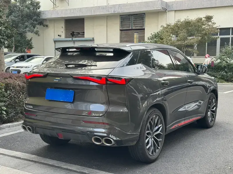 2023 Oshan Z6 с пробегом 8 000 км