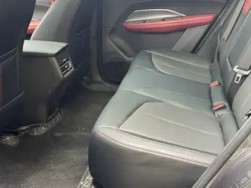 2023 Oshan Z6 с пробегом 8 000 км
