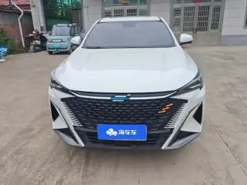2023 Oshan X5 Plus с пробегом 14 000 км