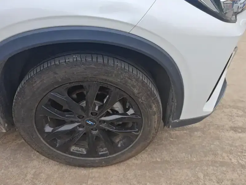 2023 Oshan X5 Plus с пробегом 14 000 км