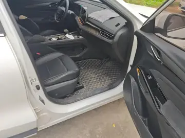 2023 Oshan X5 Plus с пробегом 14 000 км
