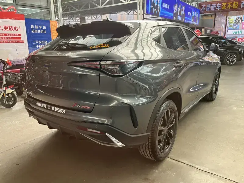2023 Oshan X5 Plus с пробегом 27 100 км