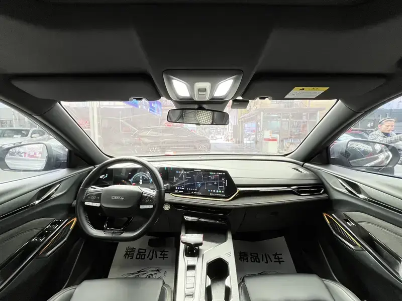 2023 Oshan X5 Plus с пробегом 27 100 км
