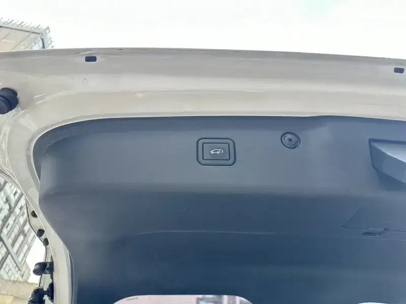 2023 Oshan X5 Plus с пробегом 11 000 км