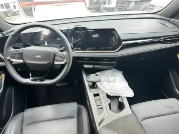 2023 Oshan X5 Plus с пробегом 11 000 км