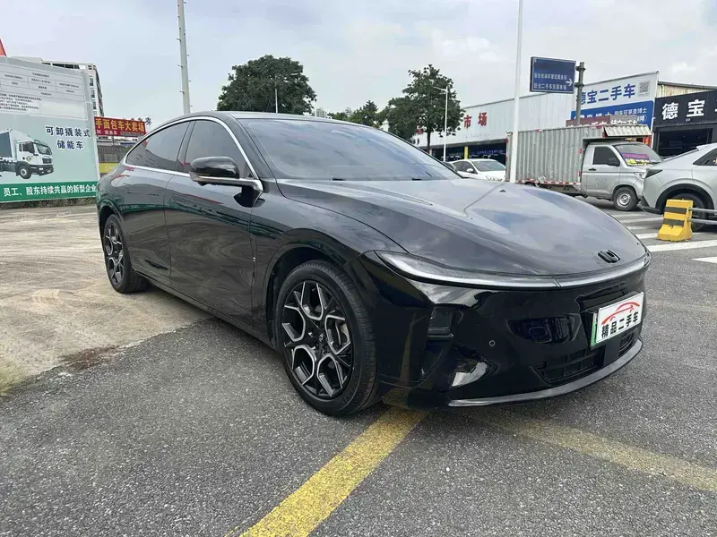 2024 Changan Qiyuan A07 с пробегом 110 000 км