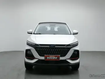 2022 Oshan X7 Plus с пробегом 30 400 км