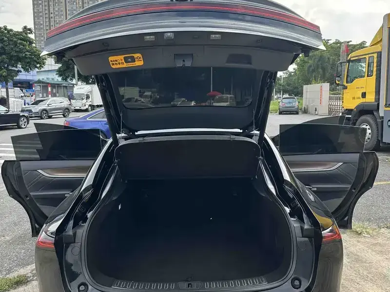 2024 Changan Qiyuan A07 с пробегом 110 000 км