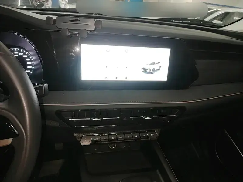 2023 Oshan X7 Plus с пробегом 44 500 км