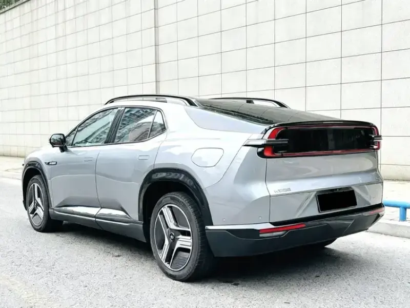 2024 Changan Qiyuan E07 с пробегом 40 000 км