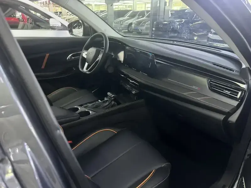 2022 Oshan X7 Plus с пробегом 42 000 км
