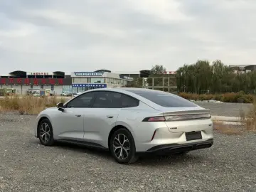 2026 Changan Qiyuan A06 с пробегом 33 000 км