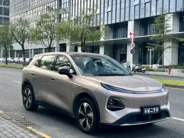 2026 Changan Qiyuan Q05 с пробегом 10 000 км