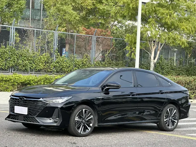 2025 Chery Arrizo 8 Pro с пробегом 11 000 км