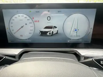 2025 Chery Arrizo 8 Pro с пробегом 11 000 км