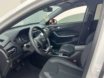 2024 Chery Tiggo 3x с пробегом 25 900 км