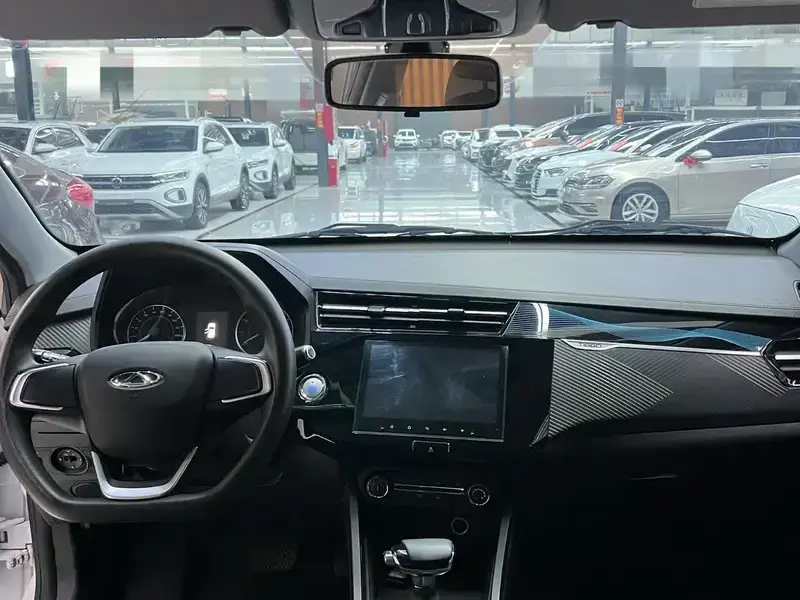 2024 Chery Tiggo 3x с пробегом 14 000 км